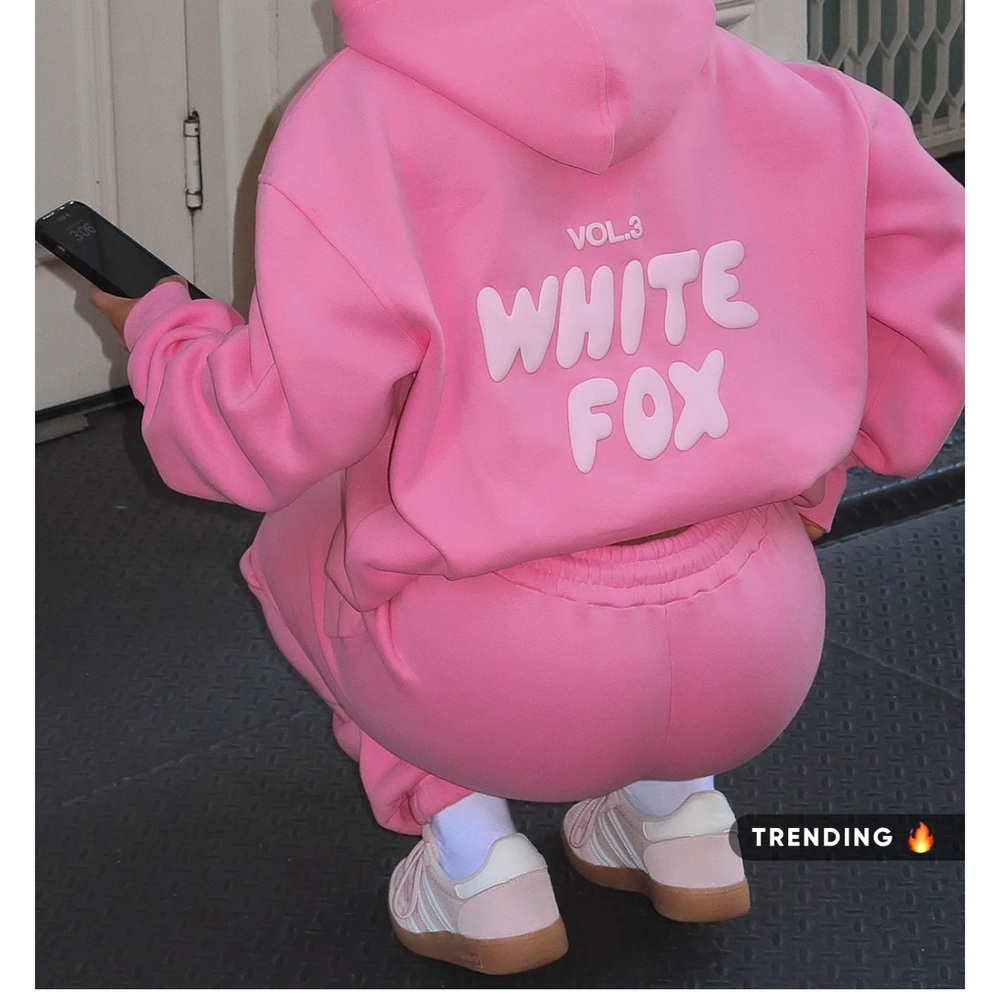 White fox boutique -BubbleGum PINK 🎀